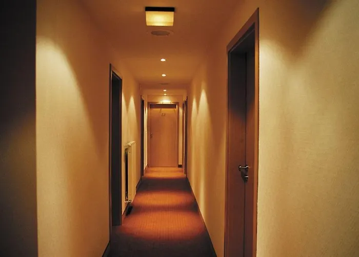 Hotel Restaurant Windeck 2*